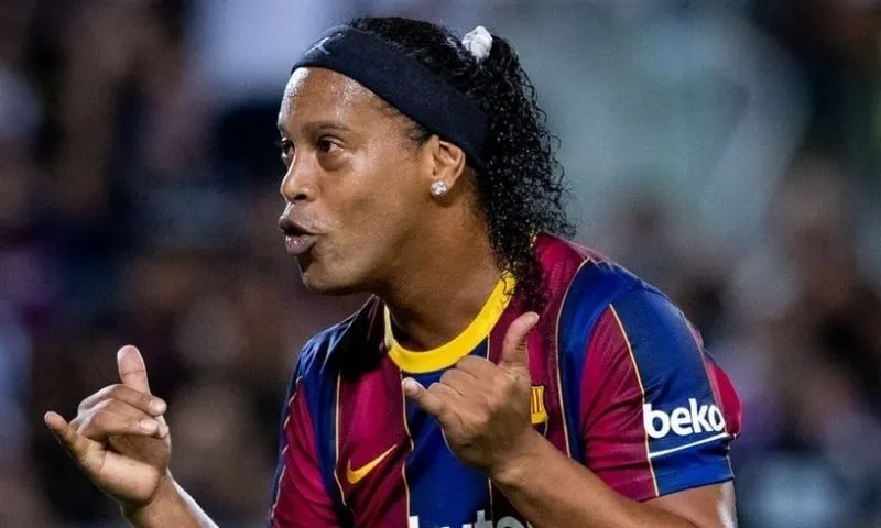 Ảnh hưởng của Ronaldinho năm 2021 như thế nào?