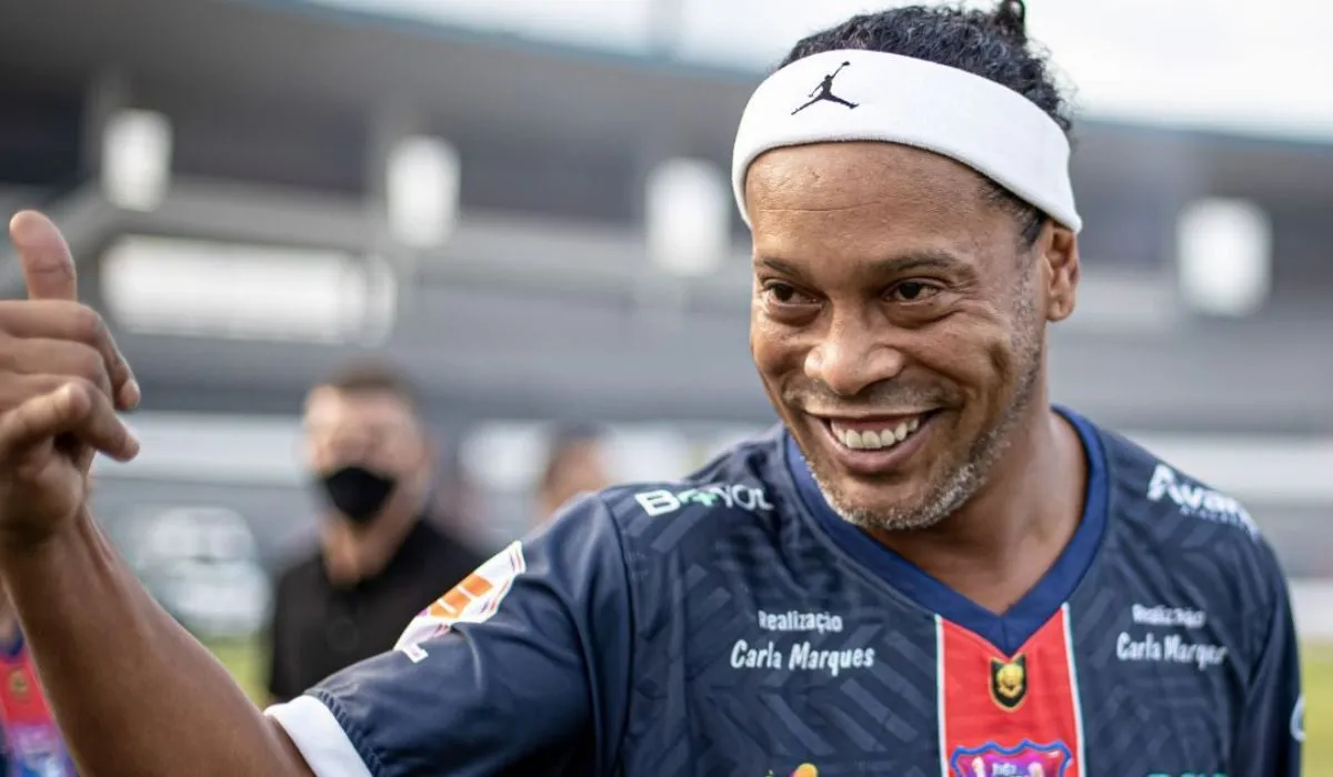 Top 5 bàn thắng hay nhất trong sự nghiệp của Ronaldinho